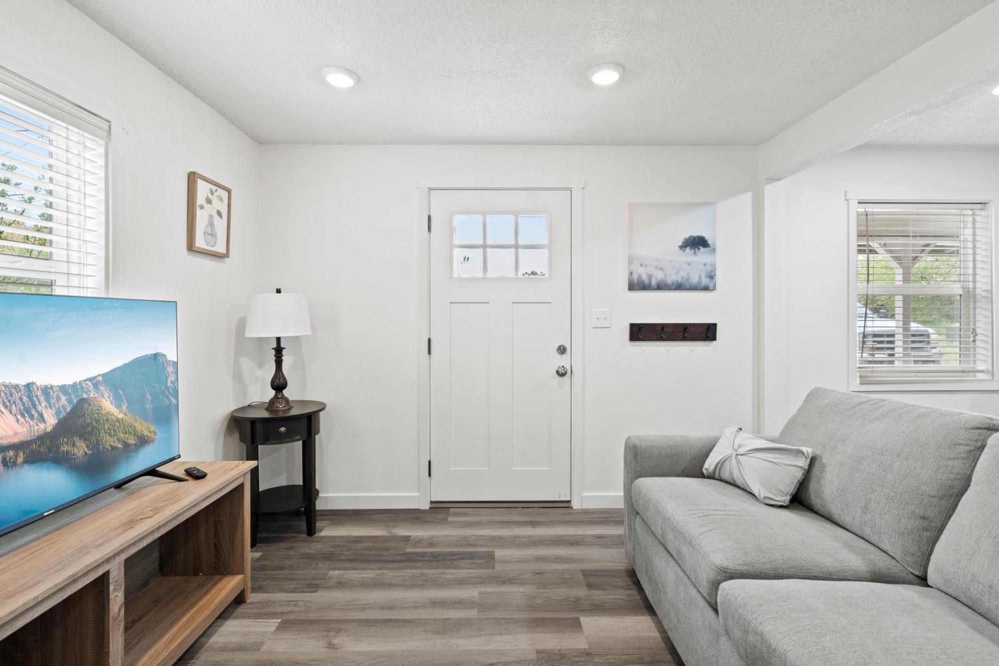 Peach Street Super Suite Medford Exteriér fotografie