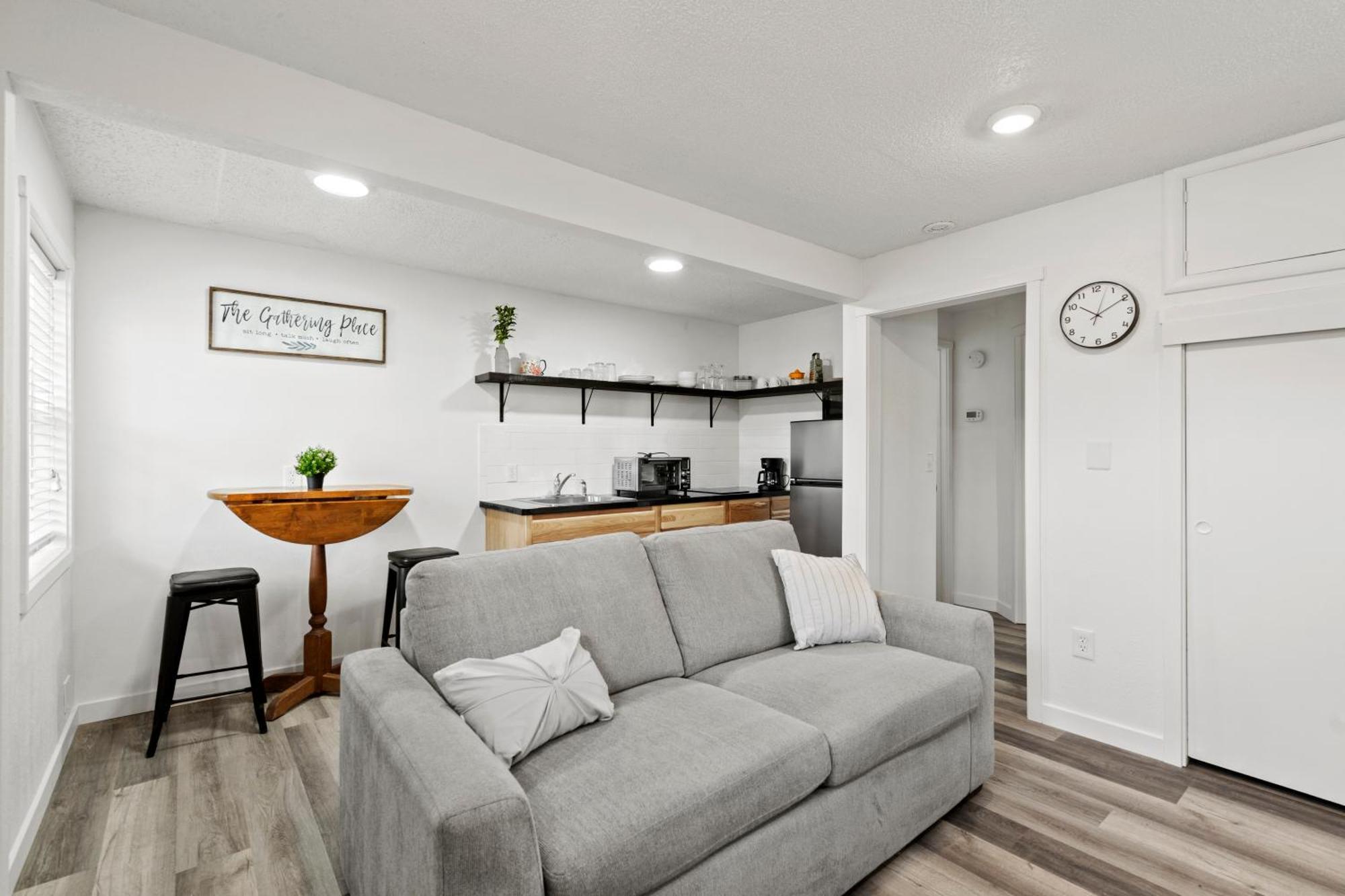 Peach Street Super Suite Medford Exteriér fotografie